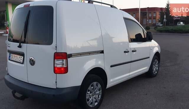 Белый Фольксваген Кадди, объемом двигателя 1.9 л и пробегом 263 тыс. км за 6900 $, фото 4 на Automoto.ua