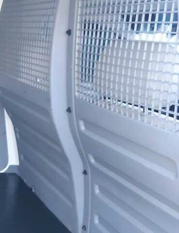 Белый Фольксваген Кадди, объемом двигателя 1.9 л и пробегом 263 тыс. км за 6900 $, фото 13 на Automoto.ua