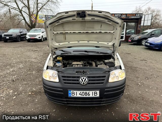 Білий Фольксваген Кадді, об'ємом двигуна 1.6 л та пробігом 292 тис. км за 6300 $, фото 8 на Automoto.ua