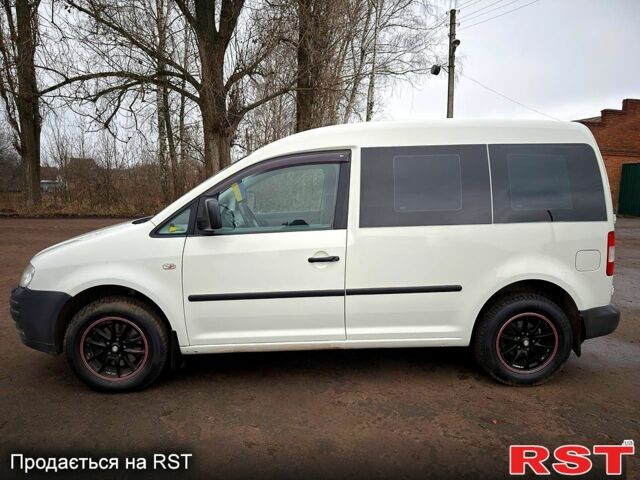 Белый Фольксваген Кадди, объемом двигателя 1.9 л и пробегом 240 тыс. км за 6900 $, фото 3 на Automoto.ua