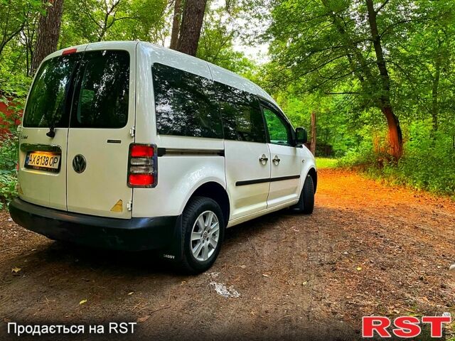 Білий Фольксваген Кадді, об'ємом двигуна 2 л та пробігом 280 тис. км за 7500 $, фото 4 на Automoto.ua