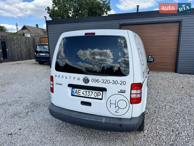 Білий Фольксваген Кадді, об'ємом двигуна 1.6 л та пробігом 290 тис. км за 5500 $, фото 4 на Automoto.ua