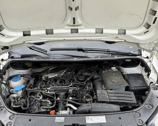 Белый Фольксваген Кадди, объемом двигателя 1.6 л и пробегом 402 тыс. км за 6350 $, фото 15 на Automoto.ua