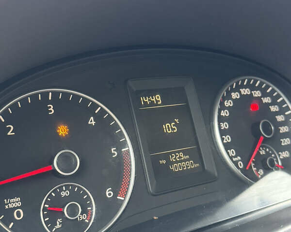 Белый Фольксваген Кадди, объемом двигателя 1.6 л и пробегом 402 тыс. км за 6350 $, фото 11 на Automoto.ua