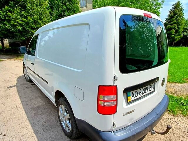 Білий Фольксваген Кадді, об'ємом двигуна 1.6 л та пробігом 140 тис. км за 7999 $, фото 1 на Automoto.ua