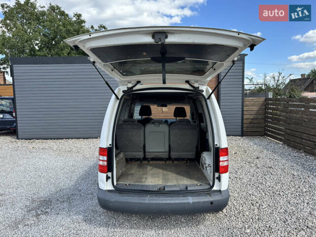 Білий Фольксваген Кадді, об'ємом двигуна 1.6 л та пробігом 290 тис. км за 5500 $, фото 14 на Automoto.ua