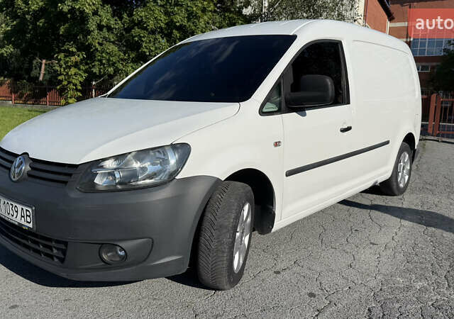 Білий Фольксваген Кадді, об'ємом двигуна 1.6 л та пробігом 273 тис. км за 9700 $, фото 5 на Automoto.ua