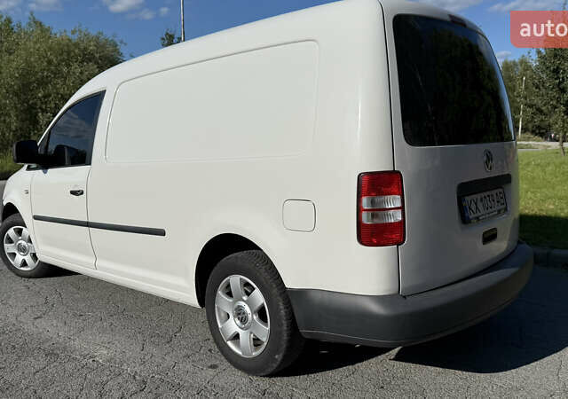 Білий Фольксваген Кадді, об'ємом двигуна 1.6 л та пробігом 273 тис. км за 9700 $, фото 6 на Automoto.ua