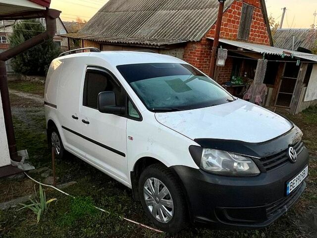 Білий Фольксваген Кадді, об'ємом двигуна 1.2 л та пробігом 213 тис. км за 7100 $, фото 2 на Automoto.ua