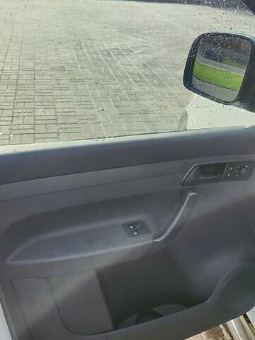 Білий Фольксваген Кадді, об'ємом двигуна 1.6 л та пробігом 318 тис. км за 8300 $, фото 26 на Automoto.ua