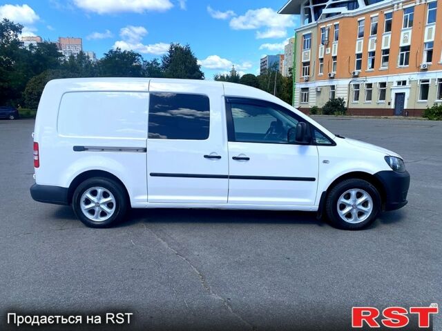 Білий Фольксваген Кадді, об'ємом двигуна 1.6 л та пробігом 245 тис. км за 7800 $, фото 3 на Automoto.ua