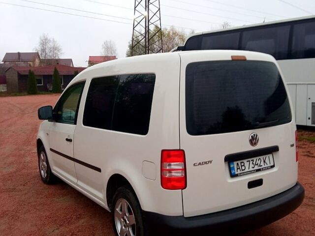 Білий Фольксваген Кадді, об'ємом двигуна 1.2 л та пробігом 280 тис. км за 6000 $, фото 5 на Automoto.ua