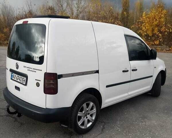 Белый Фольксваген Кадди, объемом двигателя 2 л и пробегом 223 тыс. км за 6200 $, фото 4 на Automoto.ua