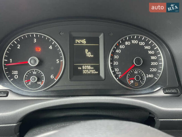 Білий Фольксваген Кадді, об'ємом двигуна 1.6 л та пробігом 305 тис. км за 8700 $, фото 8 на Automoto.ua