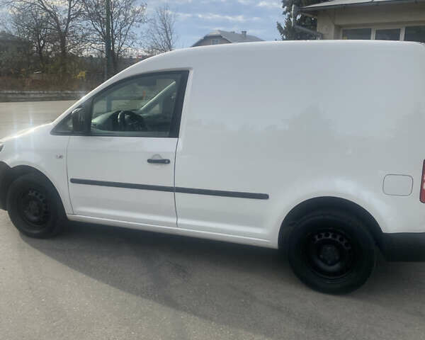 Білий Фольксваген Кадді, об'ємом двигуна 1.6 л та пробігом 240 тис. км за 5999 $, фото 9 на Automoto.ua