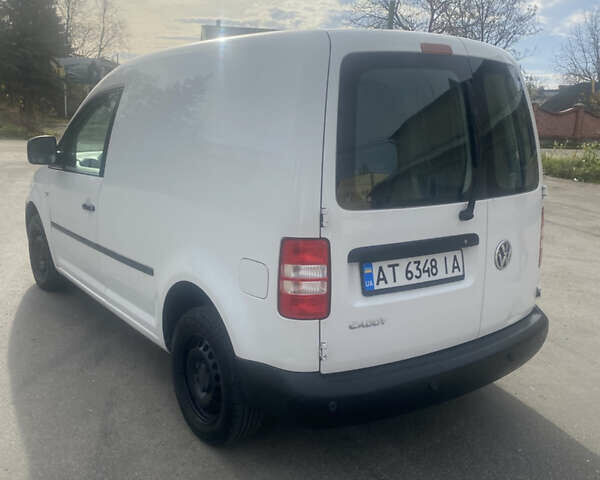 Білий Фольксваген Кадді, об'ємом двигуна 1.6 л та пробігом 240 тис. км за 5999 $, фото 8 на Automoto.ua