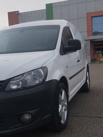 Білий Фольксваген Кадді, об'ємом двигуна 1.6 л та пробігом 398 тис. км за 8300 $, фото 10 на Automoto.ua