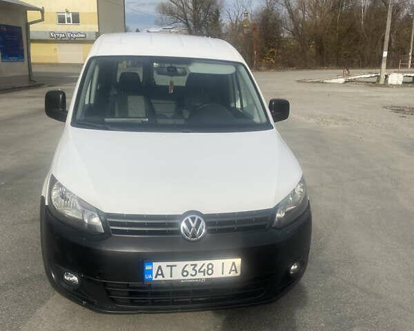 Білий Фольксваген Кадді, об'ємом двигуна 1.6 л та пробігом 240 тис. км за 5999 $, фото 3 на Automoto.ua