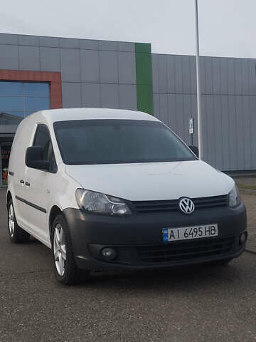 Білий Фольксваген Кадді, об'ємом двигуна 1.6 л та пробігом 398 тис. км за 8300 $, фото 3 на Automoto.ua