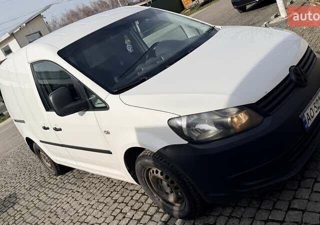 Белый Фольксваген Кадди, объемом двигателя 1.6 л и пробегом 380 тыс. км за 5999 $, фото 5 на Automoto.ua