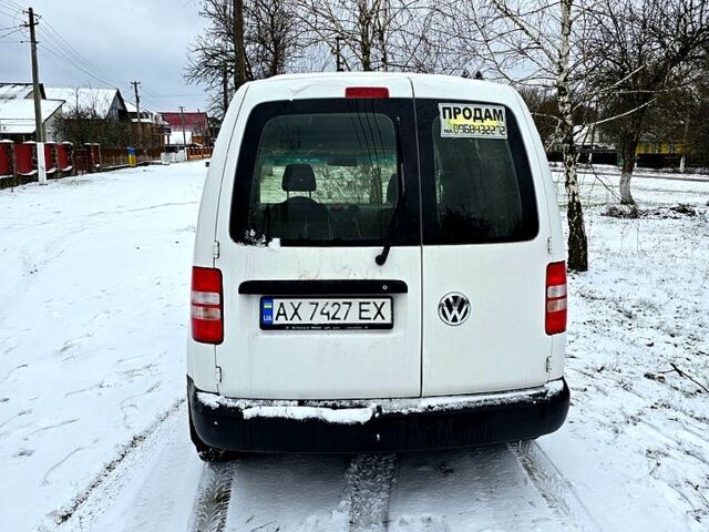 Білий Фольксваген Кадді, об'ємом двигуна 1.6 л та пробігом 303 тис. км за 7700 $, фото 3 на Automoto.ua