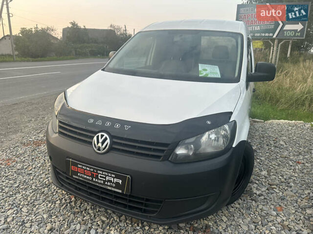 Білий Фольксваген Кадді, об'ємом двигуна 1.6 л та пробігом 206 тис. км за 5950 $, фото 2 на Automoto.ua