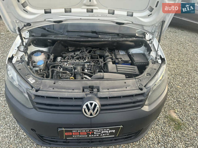 Білий Фольксваген Кадді, об'ємом двигуна 1.6 л та пробігом 206 тис. км за 5950 $, фото 5 на Automoto.ua