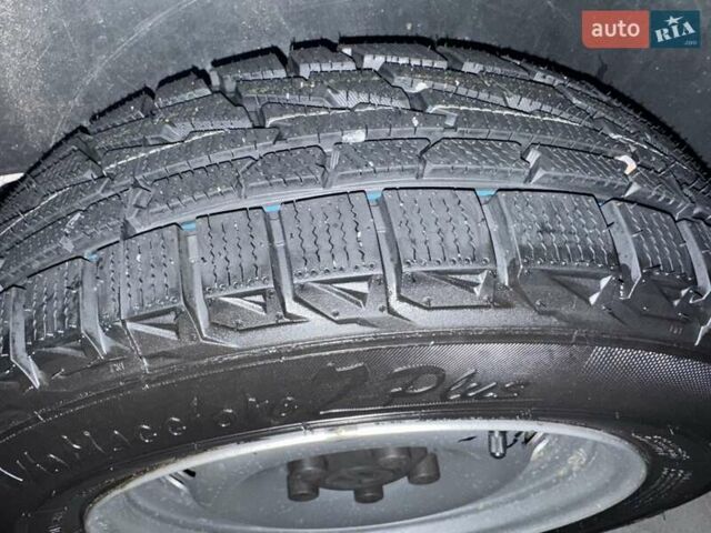 Білий Фольксваген Кадді, об'ємом двигуна 1.97 л та пробігом 99 тис. км за 15000 $, фото 38 на Automoto.ua