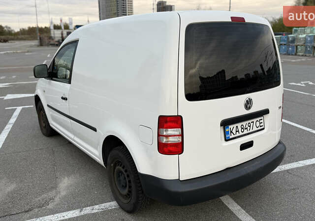 Белый Фольксваген Кадди, объемом двигателя 1.6 л и пробегом 230 тыс. км за 8000 $, фото 3 на Automoto.ua