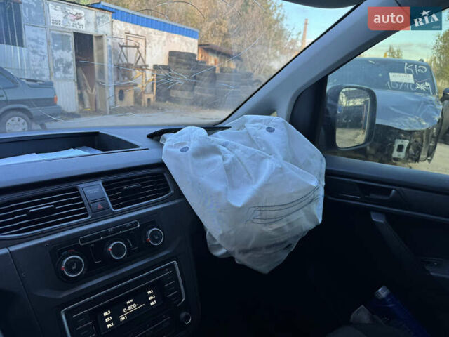 Белый Фольксваген Кадди, объемом двигателя 1.97 л и пробегом 318 тыс. км за 6999 $, фото 8 на Automoto.ua