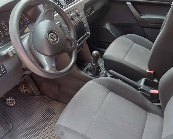 Белый Фольксваген Кадди, объемом двигателя 1.97 л и пробегом 208 тыс. км за 10500 $, фото 9 на Automoto.ua