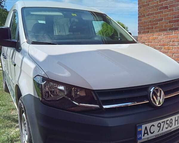 Белый Фольксваген Кадди, объемом двигателя 1.97 л и пробегом 208 тыс. км за 10500 $, фото 5 на Automoto.ua