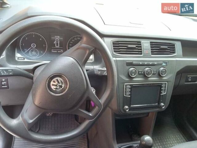 Белый Фольксваген Кадди, объемом двигателя 1.97 л и пробегом 208 тыс. км за 10500 $, фото 10 на Automoto.ua