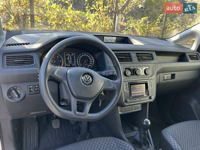 Белый Фольксваген Кадди, объемом двигателя 1.97 л и пробегом 108 тыс. км за 15300 $, фото 13 на Automoto.ua