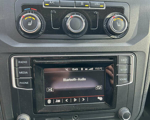 Белый Фольксваген Кадди, объемом двигателя 1.97 л и пробегом 108 тыс. км за 15300 $, фото 19 на Automoto.ua