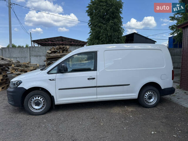 Белый Фольксваген Кадди, объемом двигателя 1.4 л и пробегом 240 тыс. км за 13000 $, фото 2 на Automoto.ua