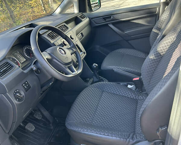 Белый Фольксваген Кадди, объемом двигателя 1.97 л и пробегом 108 тыс. км за 15300 $, фото 14 на Automoto.ua