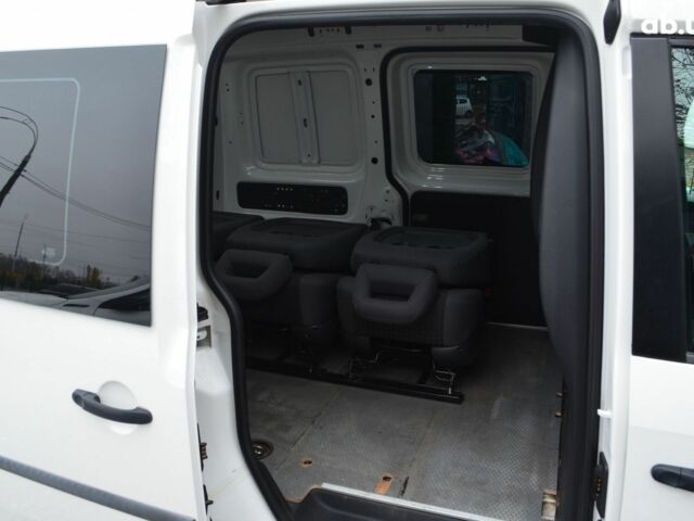 Белый Фольксваген Кадди, объемом двигателя 2 л и пробегом 221 тыс. км за 16700 $, фото 10 на Automoto.ua