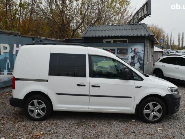 Белый Фольксваген Кадди, объемом двигателя 2 л и пробегом 221 тыс. км за 16700 $, фото 5 на Automoto.ua