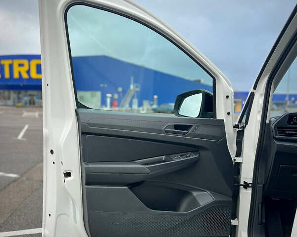 Белый Фольксваген Кадди, объемом двигателя 2 л и пробегом 154 тыс. км за 21900 $, фото 15 на Automoto.ua