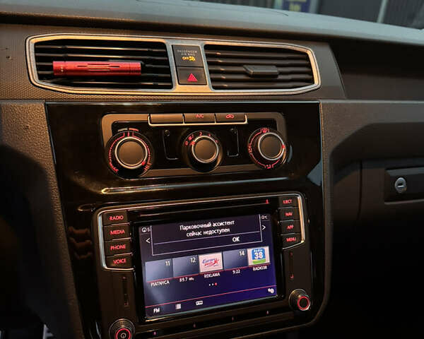 Белый Фольксваген Кадди, объемом двигателя 1.97 л и пробегом 132 тыс. км за 11900 $, фото 10 на Automoto.ua