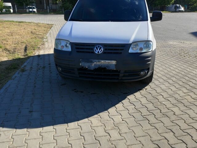Белый Фольксваген Кадди, объемом двигателя 1.9 л и пробегом 290 тыс. км за 6250 $, фото 1 на Automoto.ua