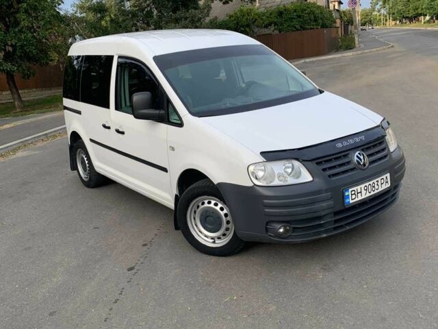 Белый Фольксваген Кадди, объемом двигателя 1.9 л и пробегом 350 тыс. км за 6500 $, фото 3 на Automoto.ua