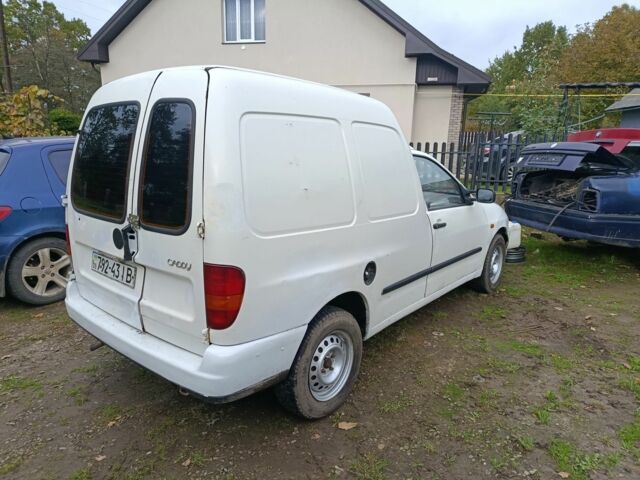 Белый Фольксваген Кадди, объемом двигателя 1.9 л и пробегом 286 тыс. км за 1000 $, фото 1 на Automoto.ua