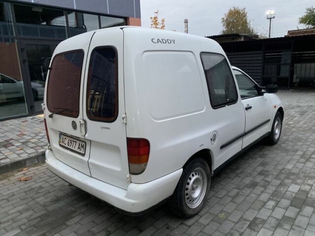 Белый Фольксваген Кадди, объемом двигателя 1.4 л и пробегом 300 тыс. км за 1650 $, фото 2 на Automoto.ua