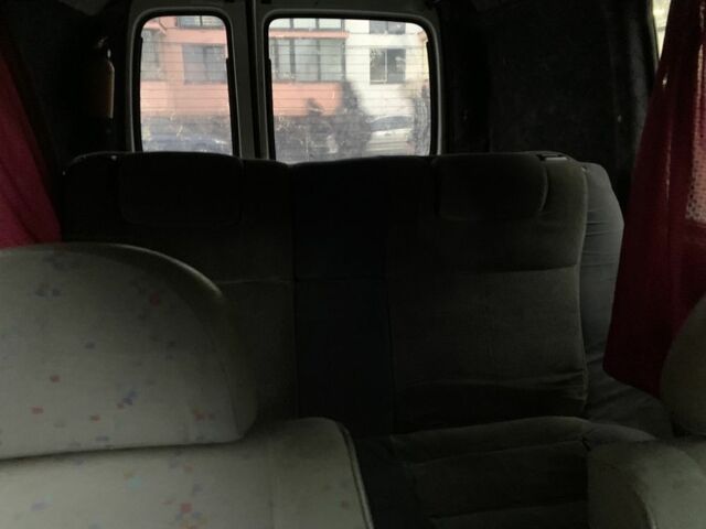 Белый Фольксваген Кадди, объемом двигателя 1.4 л и пробегом 300 тыс. км за 1650 $, фото 6 на Automoto.ua