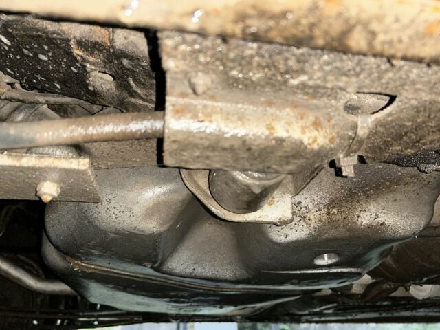 Белый Фольксваген Кадди, объемом двигателя 1.4 л и пробегом 200 тыс. км за 2400 $, фото 4 на Automoto.ua