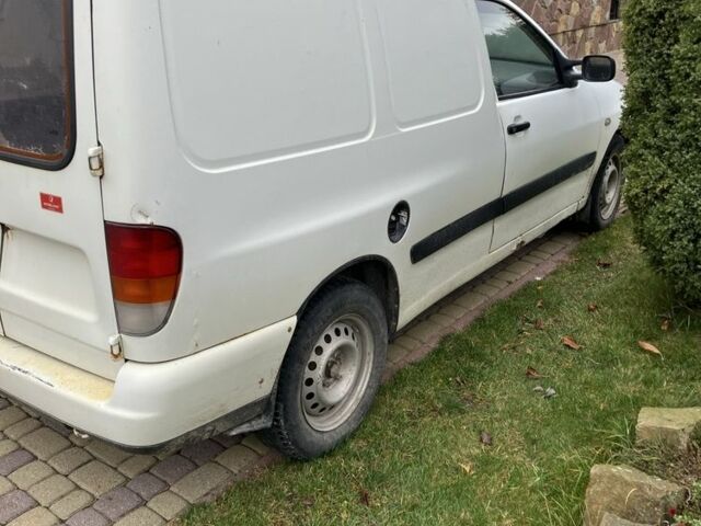 Білий Фольксваген Кадді, об'ємом двигуна 1.9 л та пробігом 300 тис. км за 1548 $, фото 2 на Automoto.ua