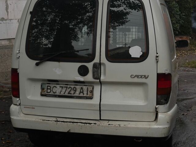 Белый Фольксваген Кадди, объемом двигателя 1.9 л и пробегом 270 тыс. км за 1350 $, фото 2 на Automoto.ua