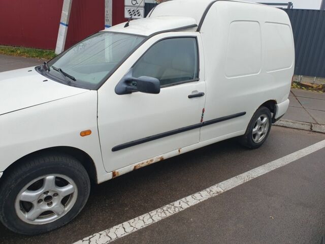 Белый Фольксваген Кадди, объемом двигателя 1.9 л и пробегом 209 тыс. км за 1200 $, фото 3 на Automoto.ua